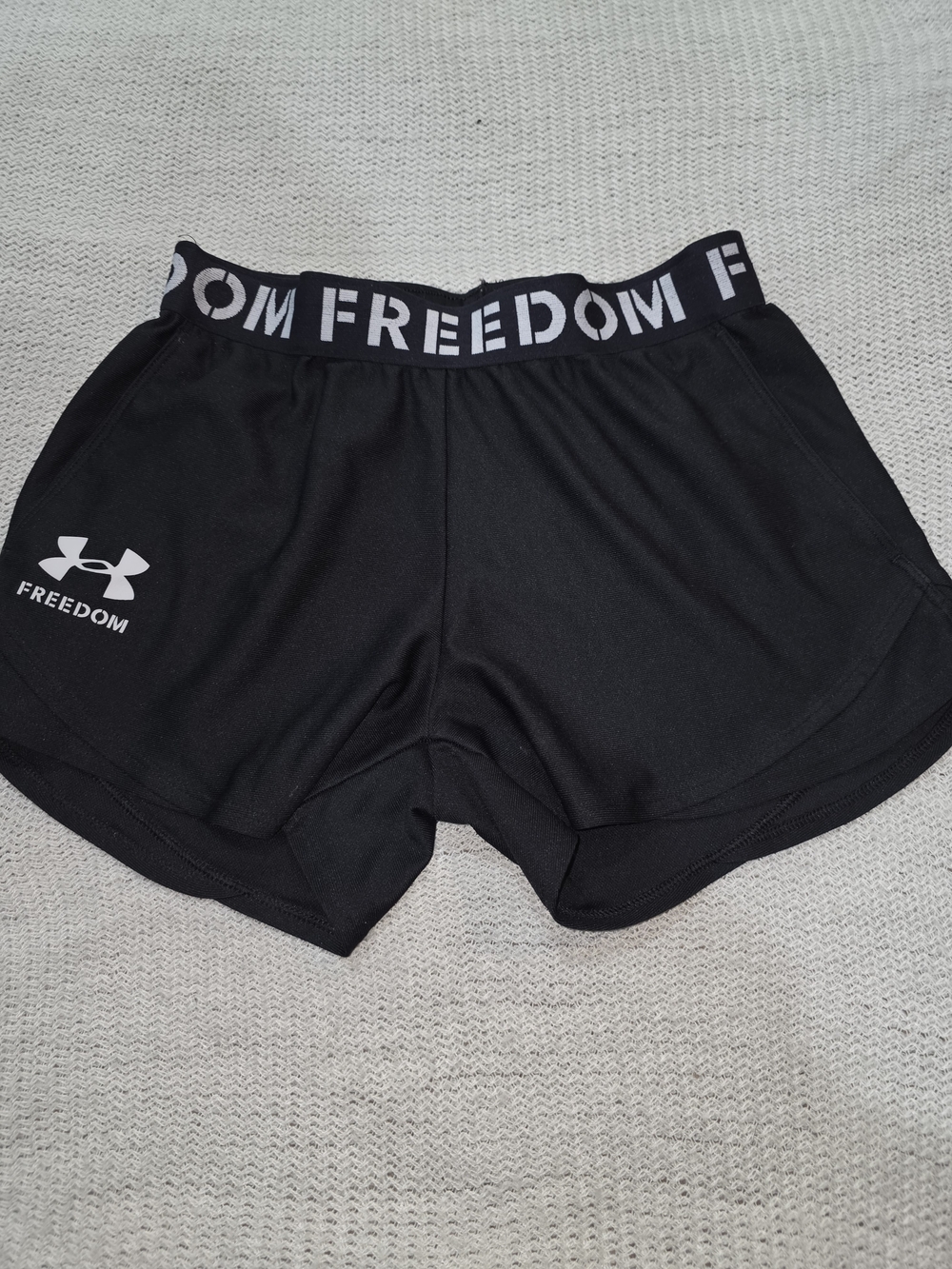 Under Armour Black 'FREEDOM' Women's Athletic Shorts--XXS